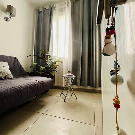 Sejour Rustique Sans Eau Ni Electricite Αζάτσιο